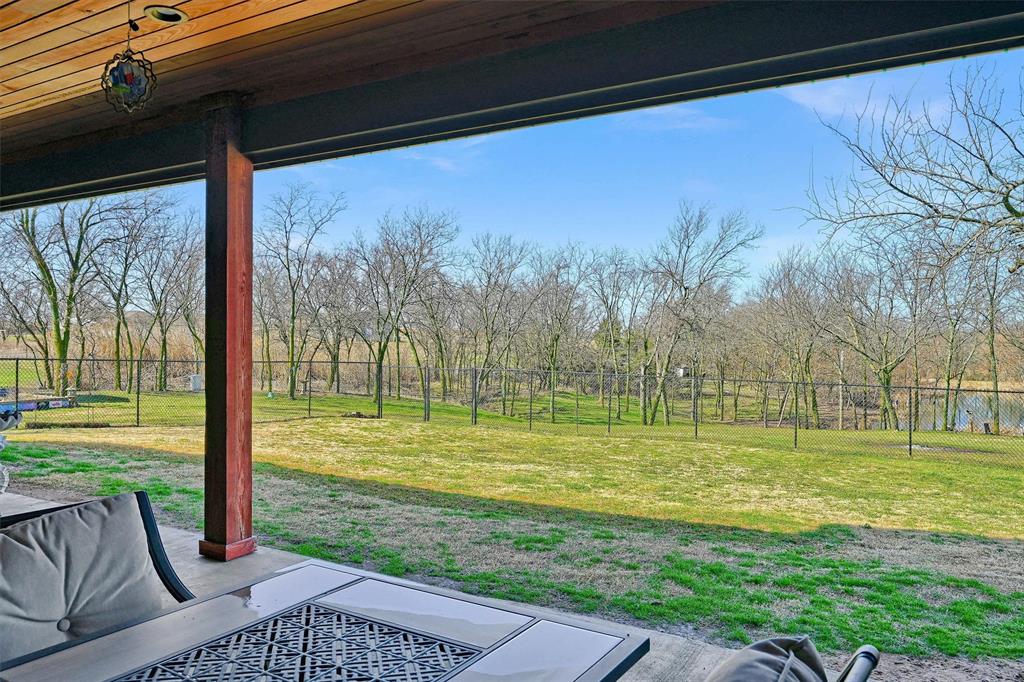 J R 517 Acre Surv Abs #735 - Land