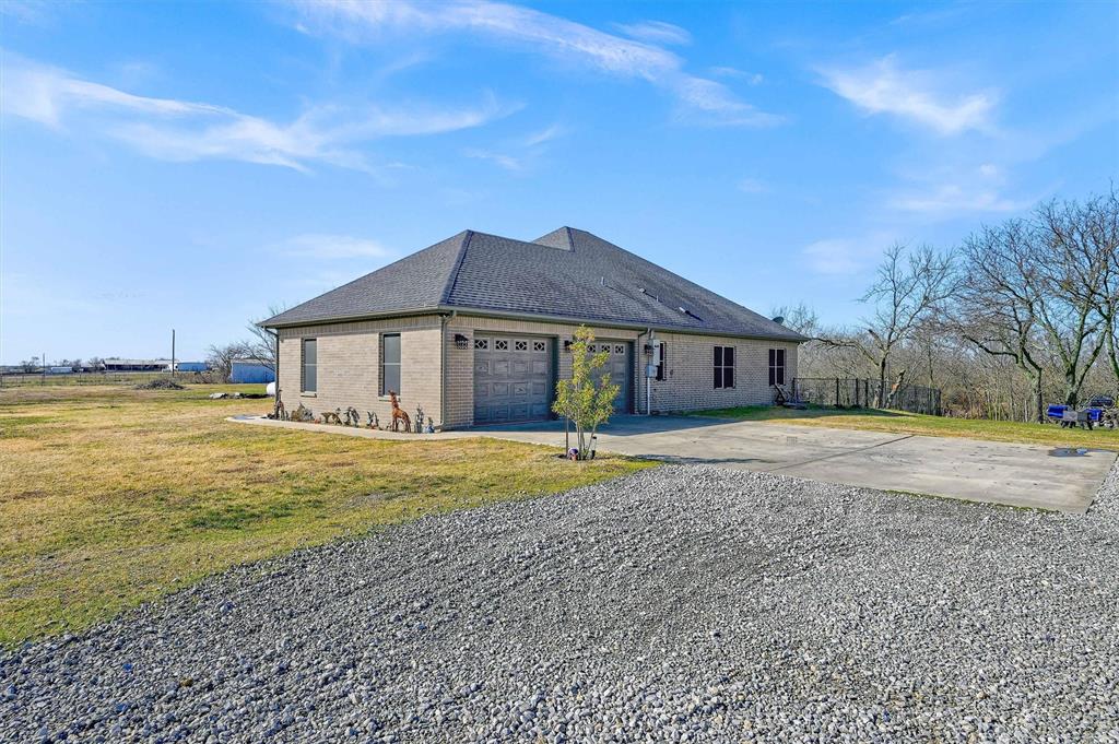 J R 517 Acre Surv Abs #735 - Land