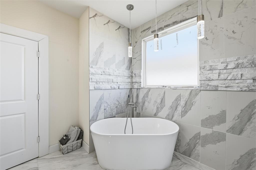 Eagle Mountain Lake Estate Sub - Residential