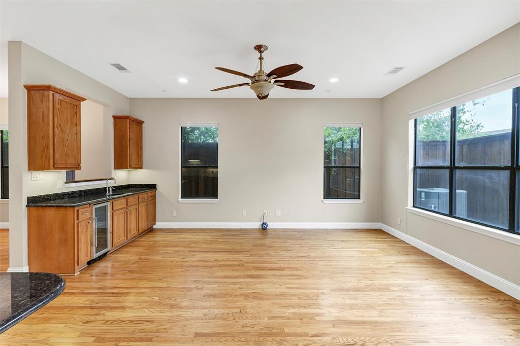 Dallas, Texas 75214, United States, 3 Bedrooms Bedrooms, ,3 BathroomsBathrooms,Residential,Active,4810