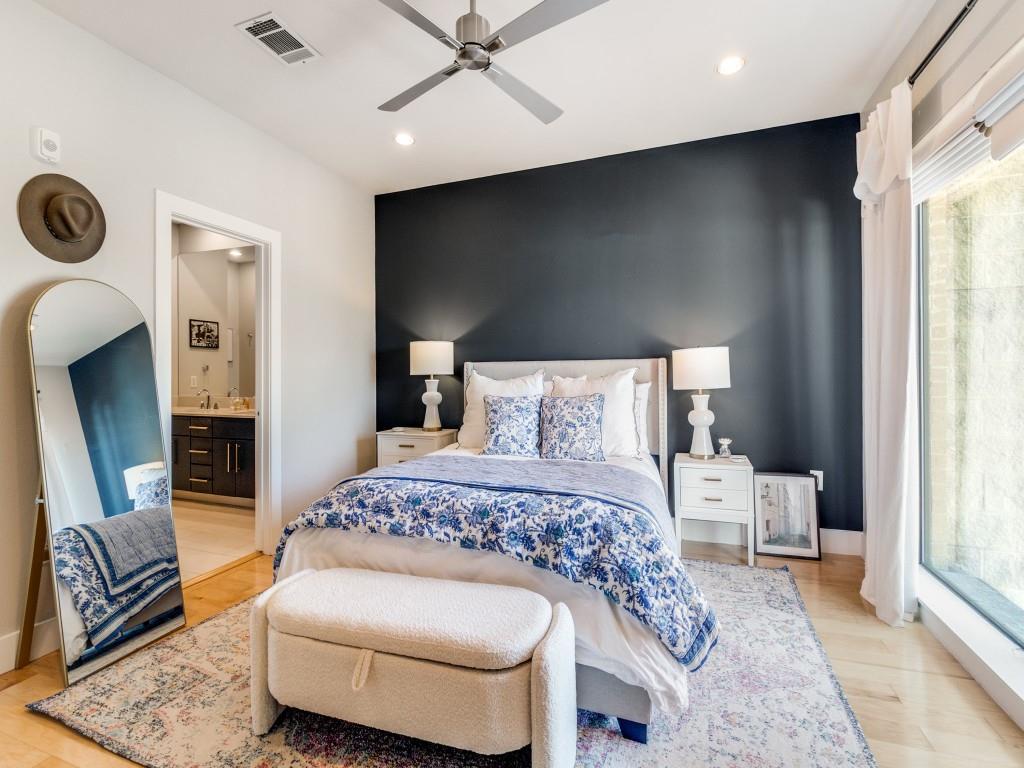 Twnhms 4111 - Residential