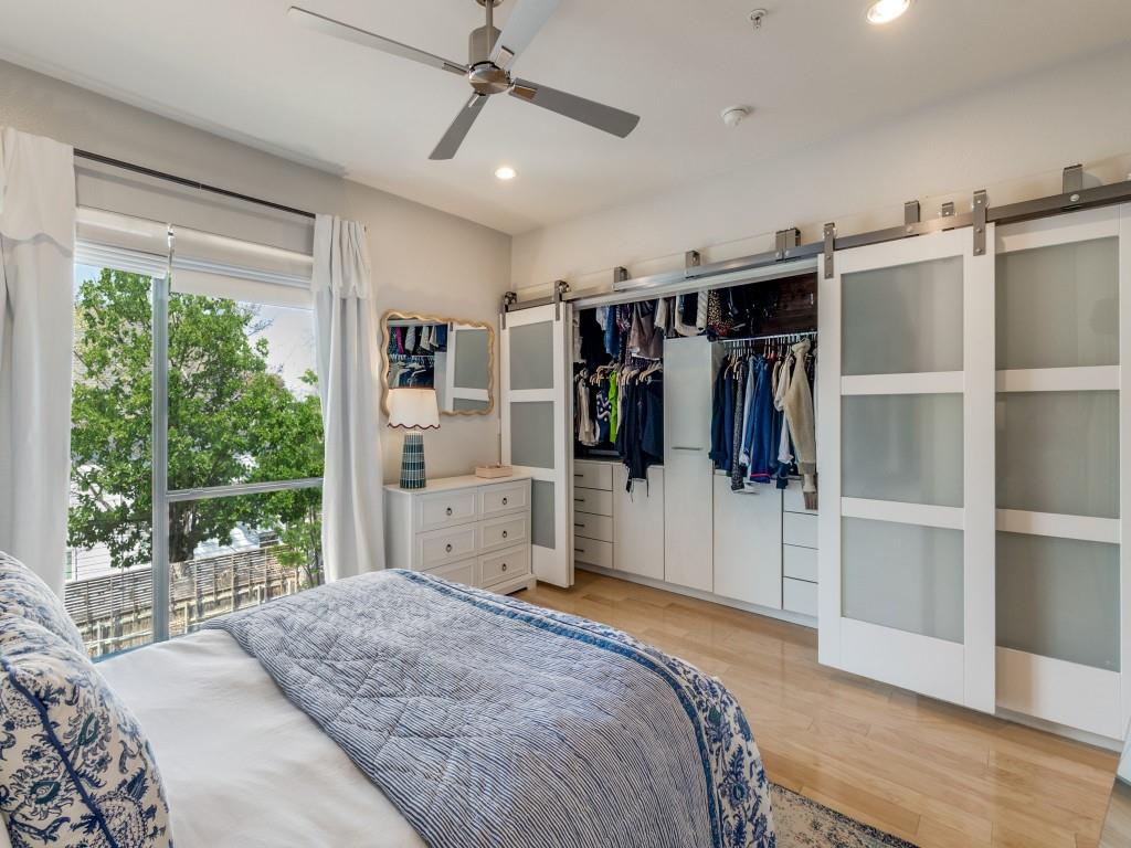 Twnhms 4111 - Residential