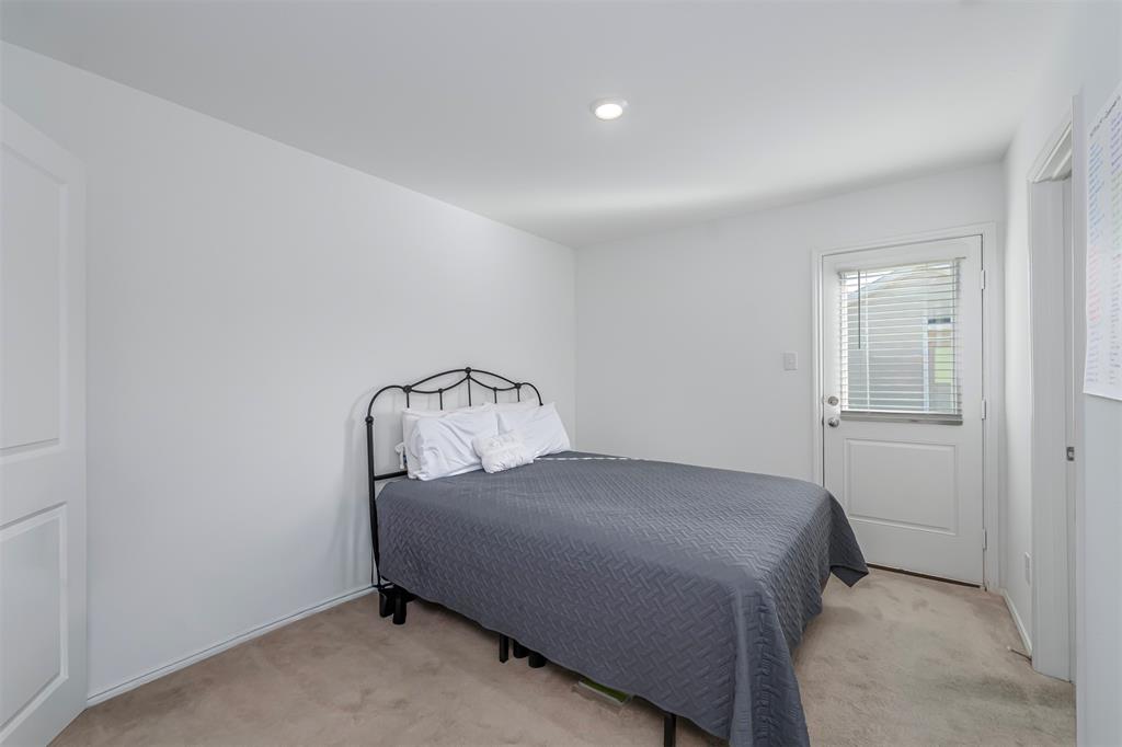 Risinger Court Condos - Residential