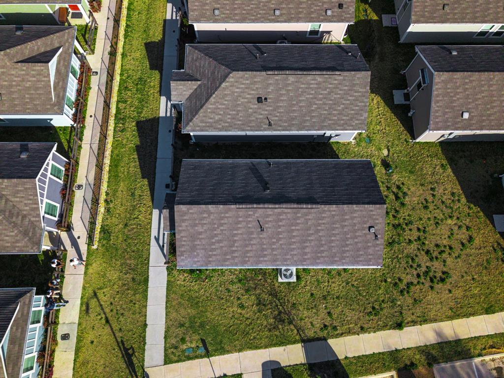 Risinger Court Condos - Residential