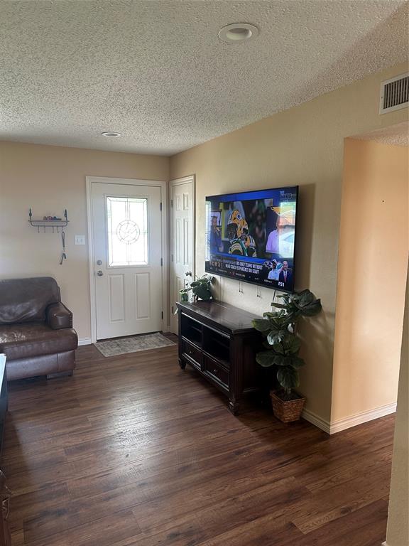 1201 N Taylor Street