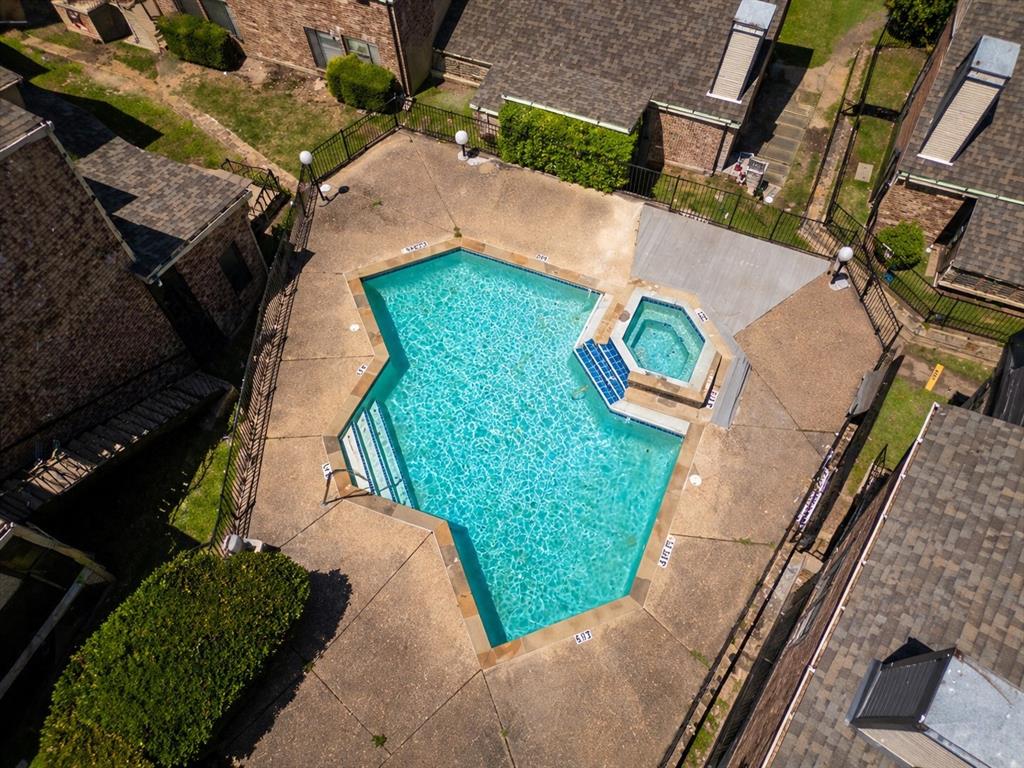 Quorum View Condo - Residential