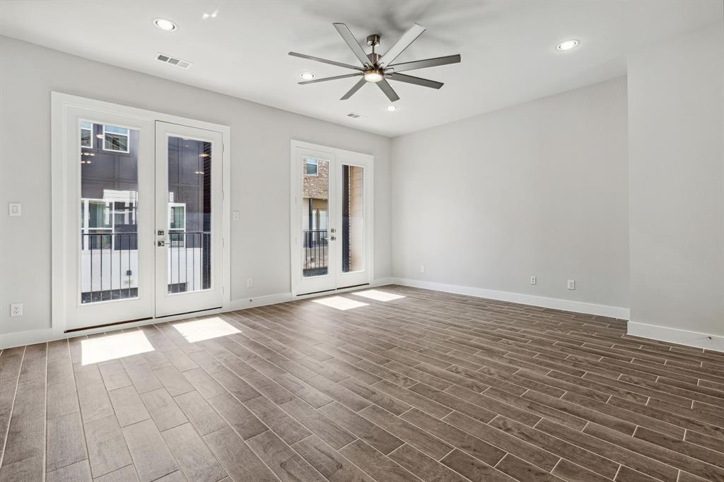 SoHo Square - Residential