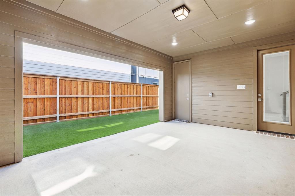 SoHo Square - Residential