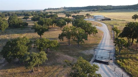 502 County Road 194 Ovalo TX 79541