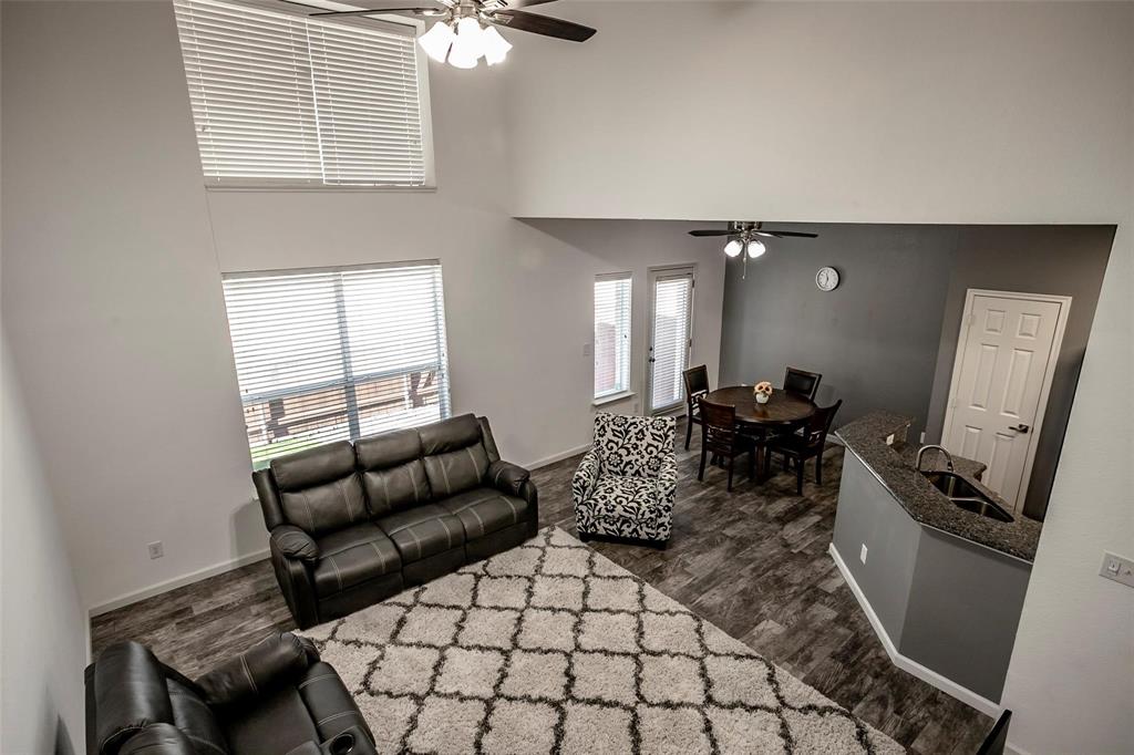 9813 Rockwall Road