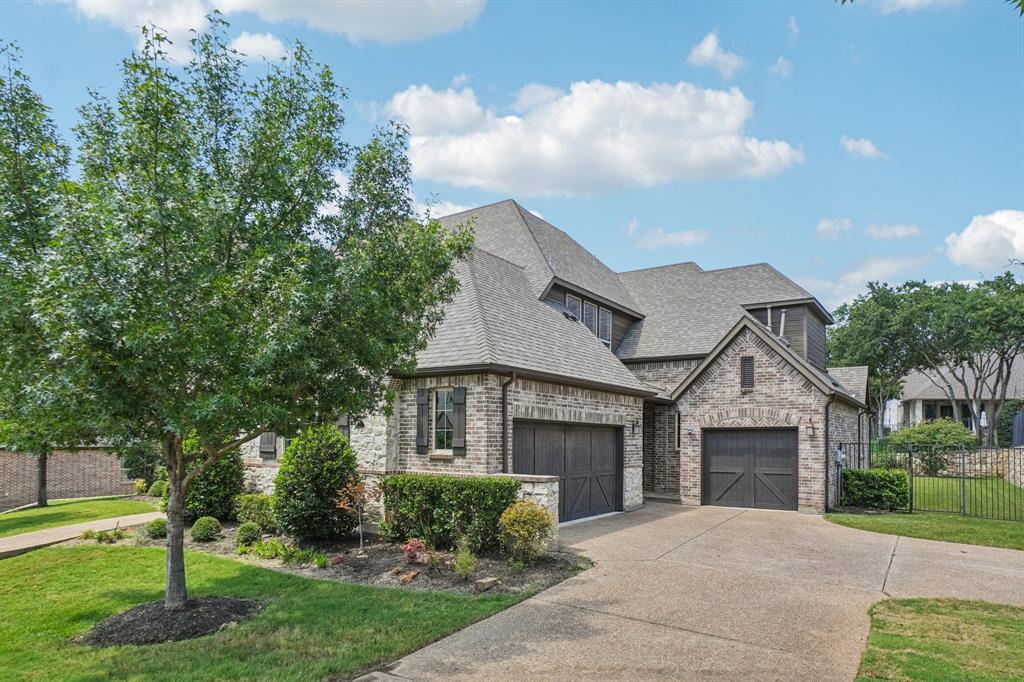 3 Hale Court