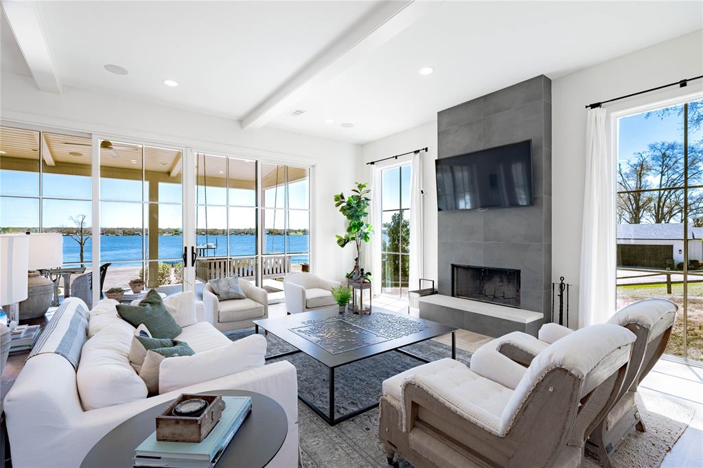 237 Bushwhacker Drive