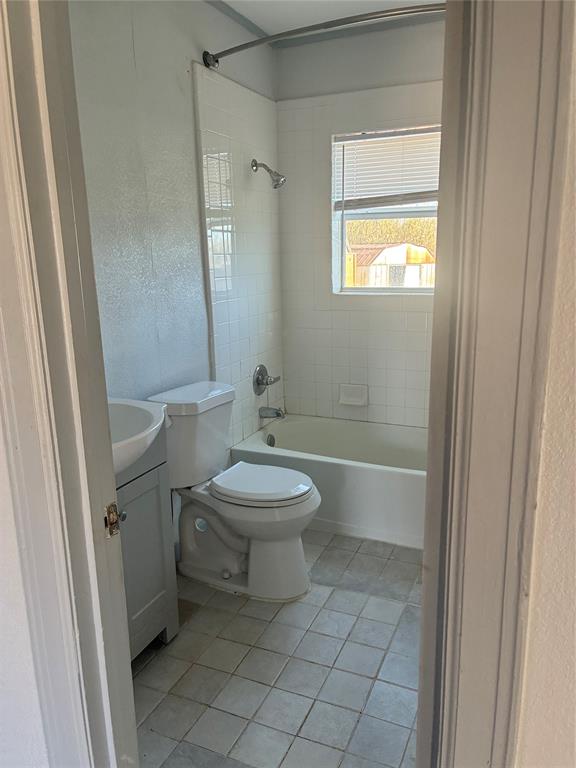 Country Club - Residential