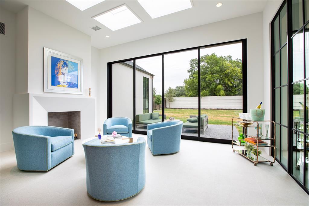 Bluffs at Cochran Chapel - Residential