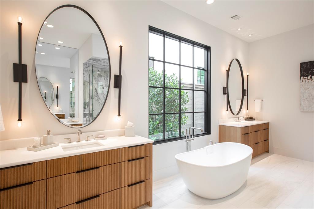 Bluffs at Cochran Chapel - Residential