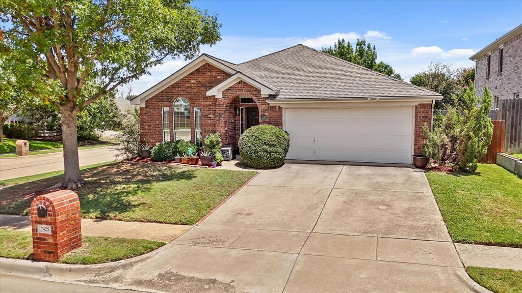 7425 Grass Valley Trail