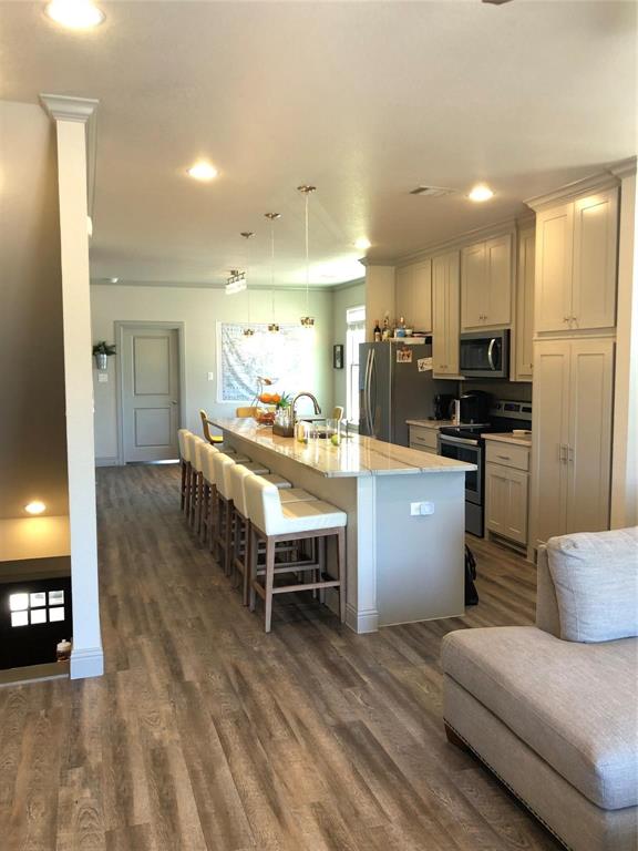 Frisco Railroad Add - Residential Lease