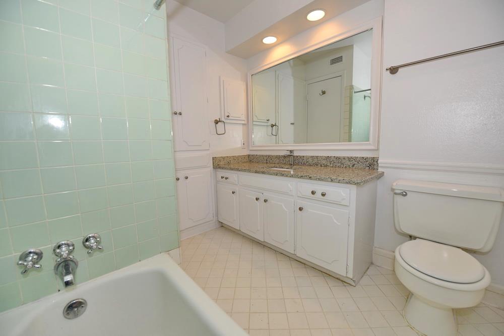 Maple Manor Condo - Residential Lease