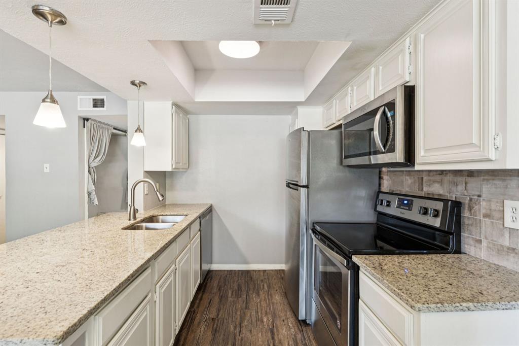 2505 Wedglea Drive 209