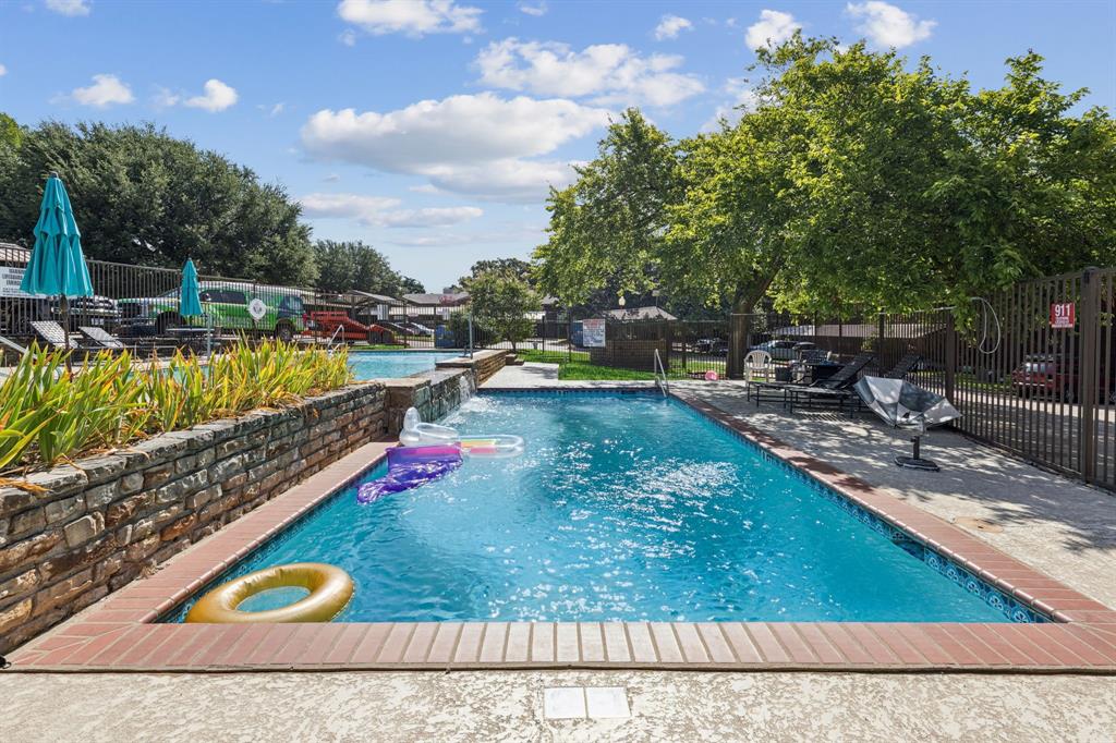 Wedglea Place Condos Bldg B - Residential