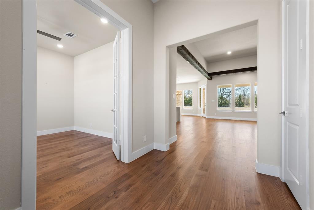 1040 Julian Drive