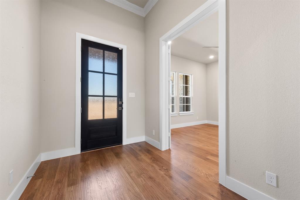 1040 Julian Drive
