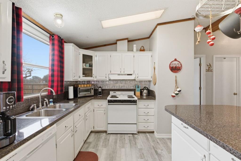 Eastside Lake Graham - Residential