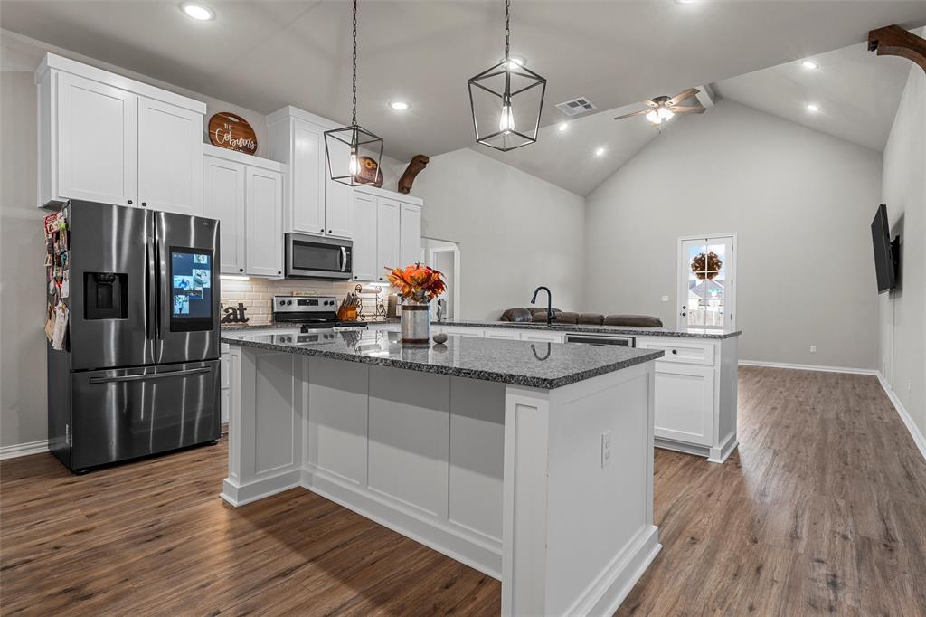 moonlight park PH3 - Residential