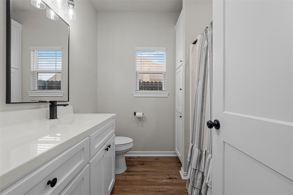 moonlight park PH3 - Residential