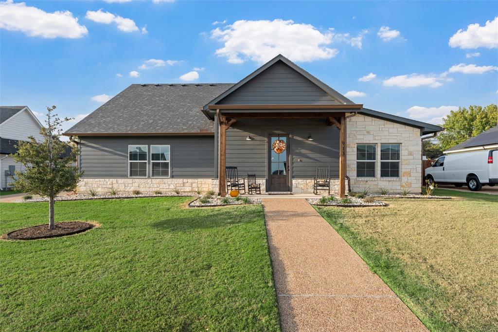 moonlight park PH3 - Residential