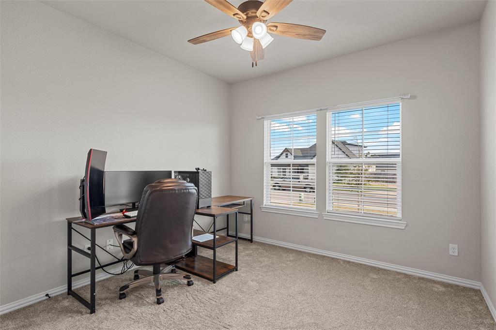 moonlight park PH3 - Residential