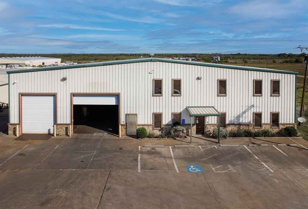 Metro East Ph 1 - Commercial Sale