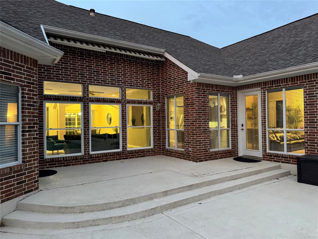 8108 Oak Creek Lane