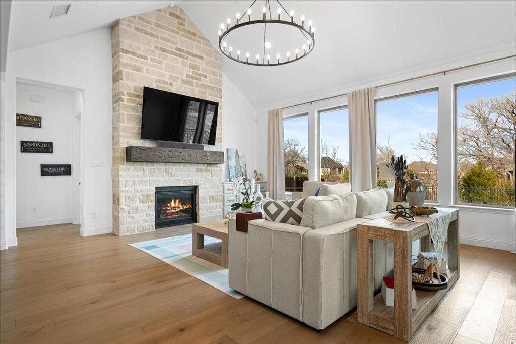 8804 Autumn Lake Trail