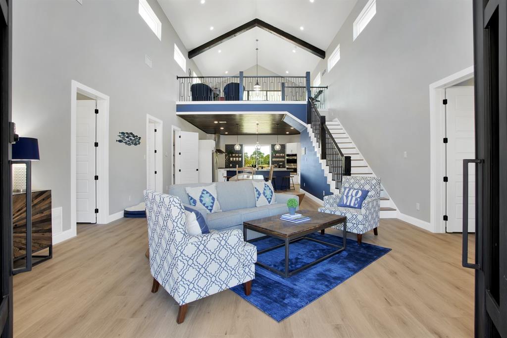 Woods of Glen Ellen - Residential