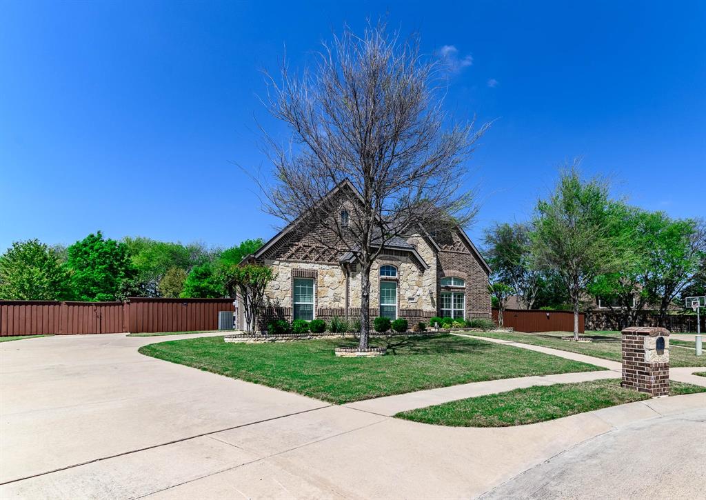 1305 Chisholm Trail Court