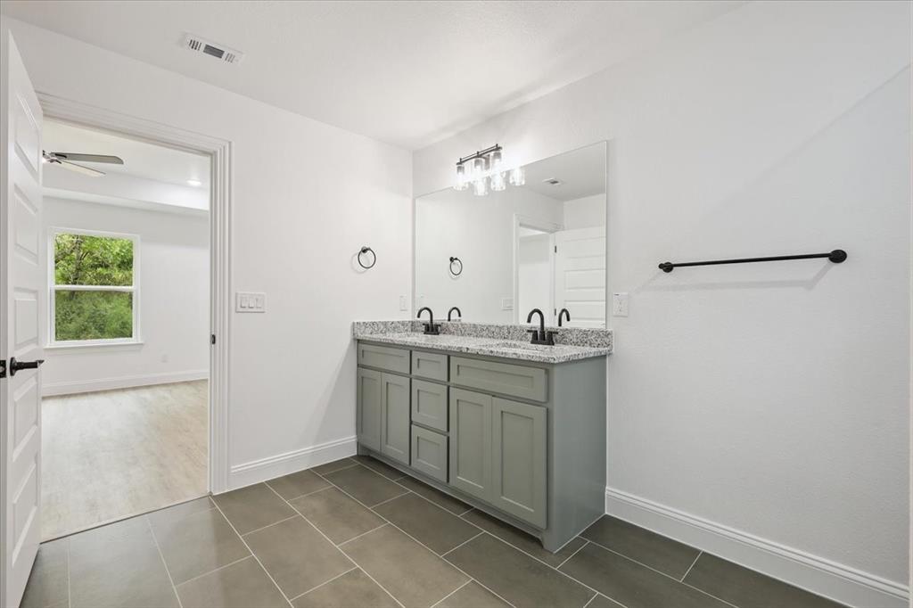 A 0867 J PIERSON ACRES .182 - Residential