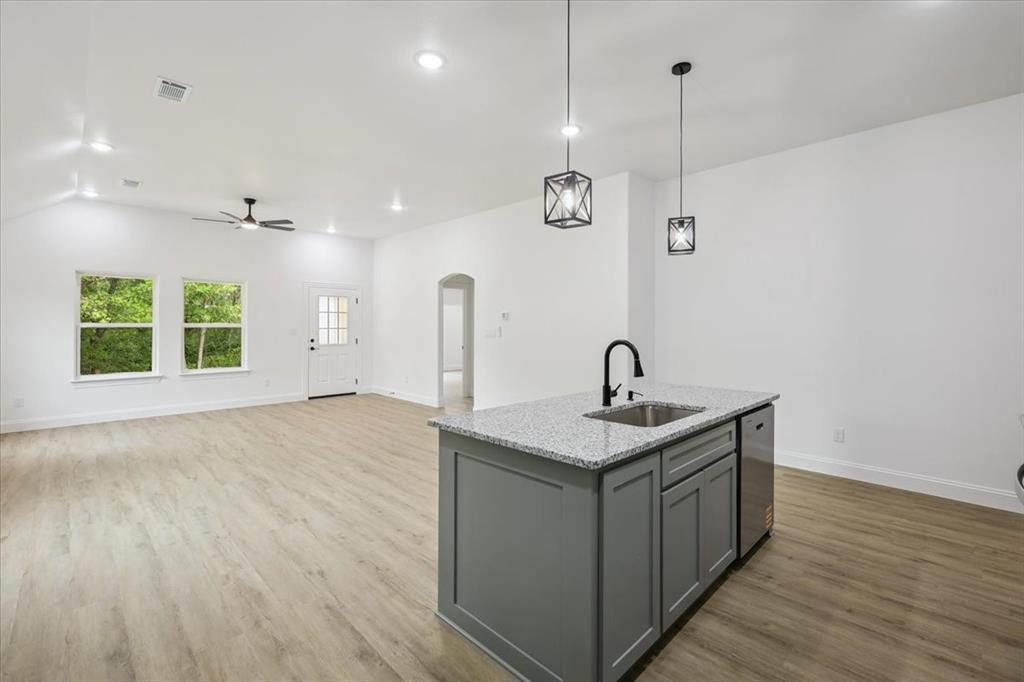 A 0867 J PIERSON ACRES .182 - Residential