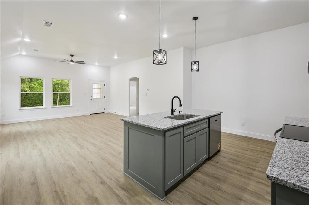 A 0867 J PIERSON ACRES .182 - Residential