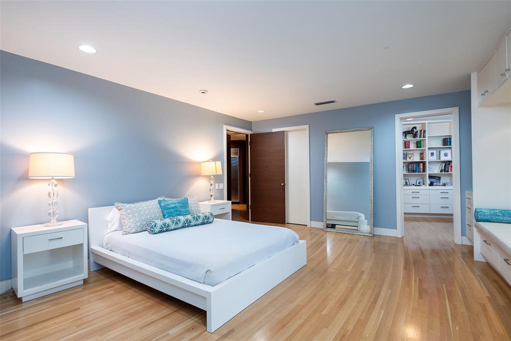CLOISTERS ANNEX - Residential