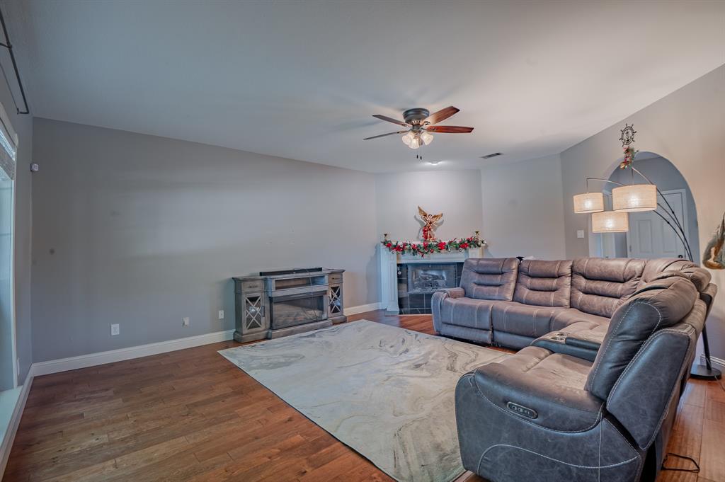 921 Carnegie Court