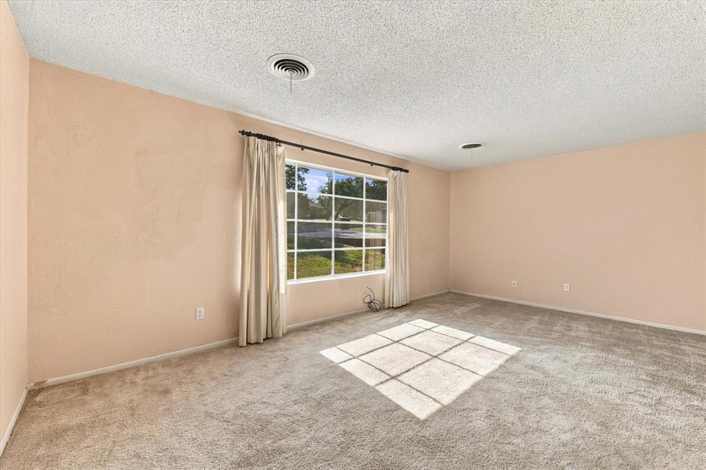 1140 Sierra Drive