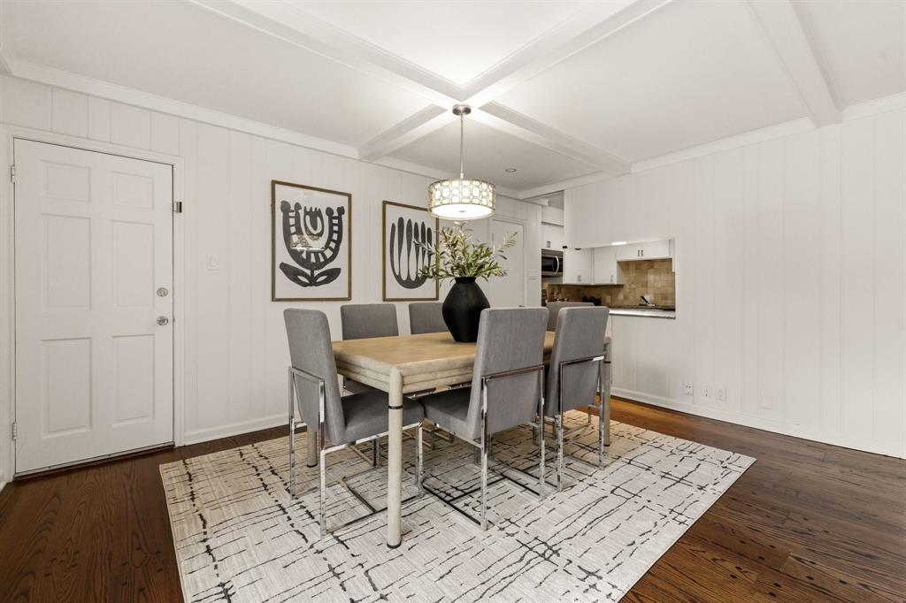 Prestwick Manor Condominiums - Residential