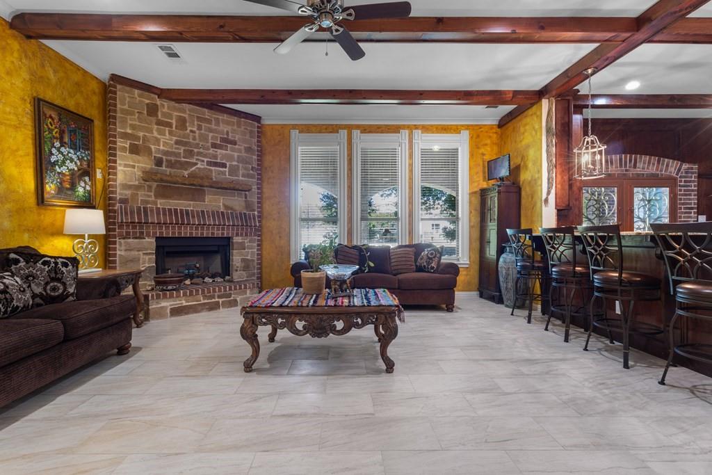 Country Club Terrace - Residential