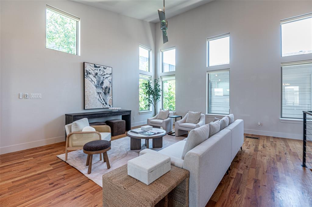 Bonview Condominium - Residential