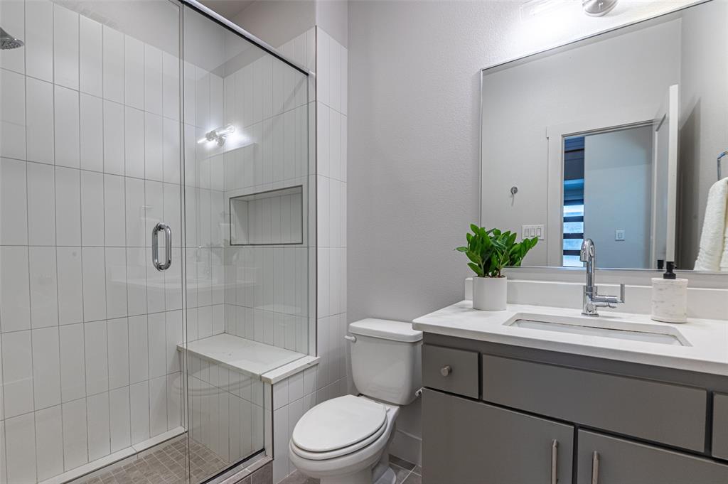 Bonview Condominium - Residential