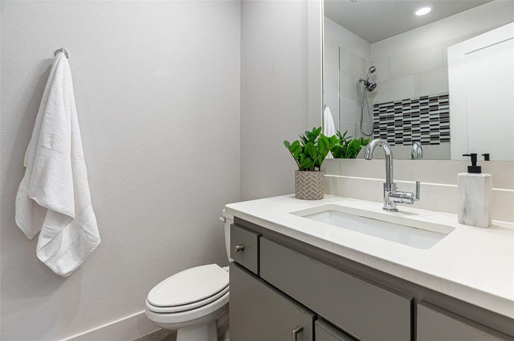 Bonview Condominium - Residential