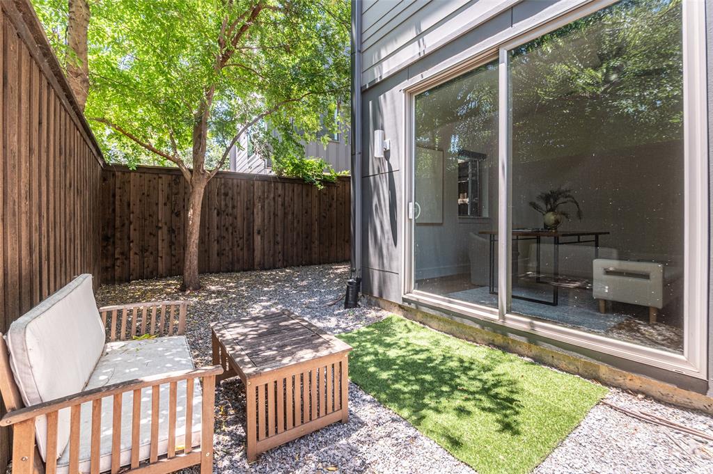 Bonview Condominium - Residential