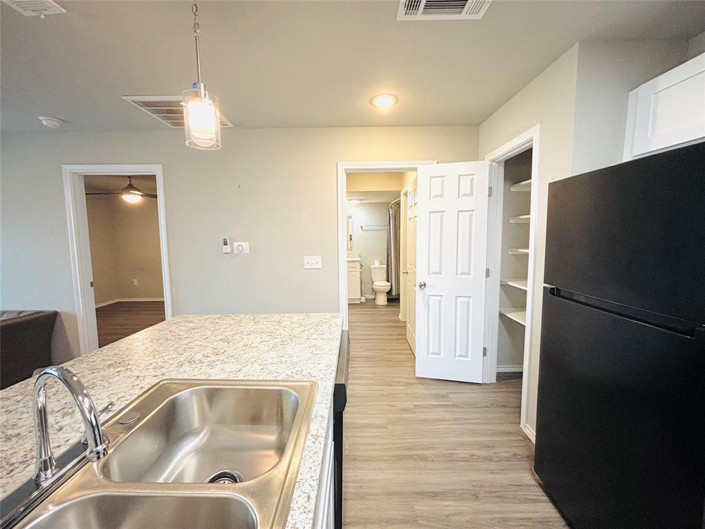 Sable Ridge Condos Ph 01-06 - Residential