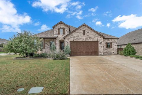 A home in Oak Point